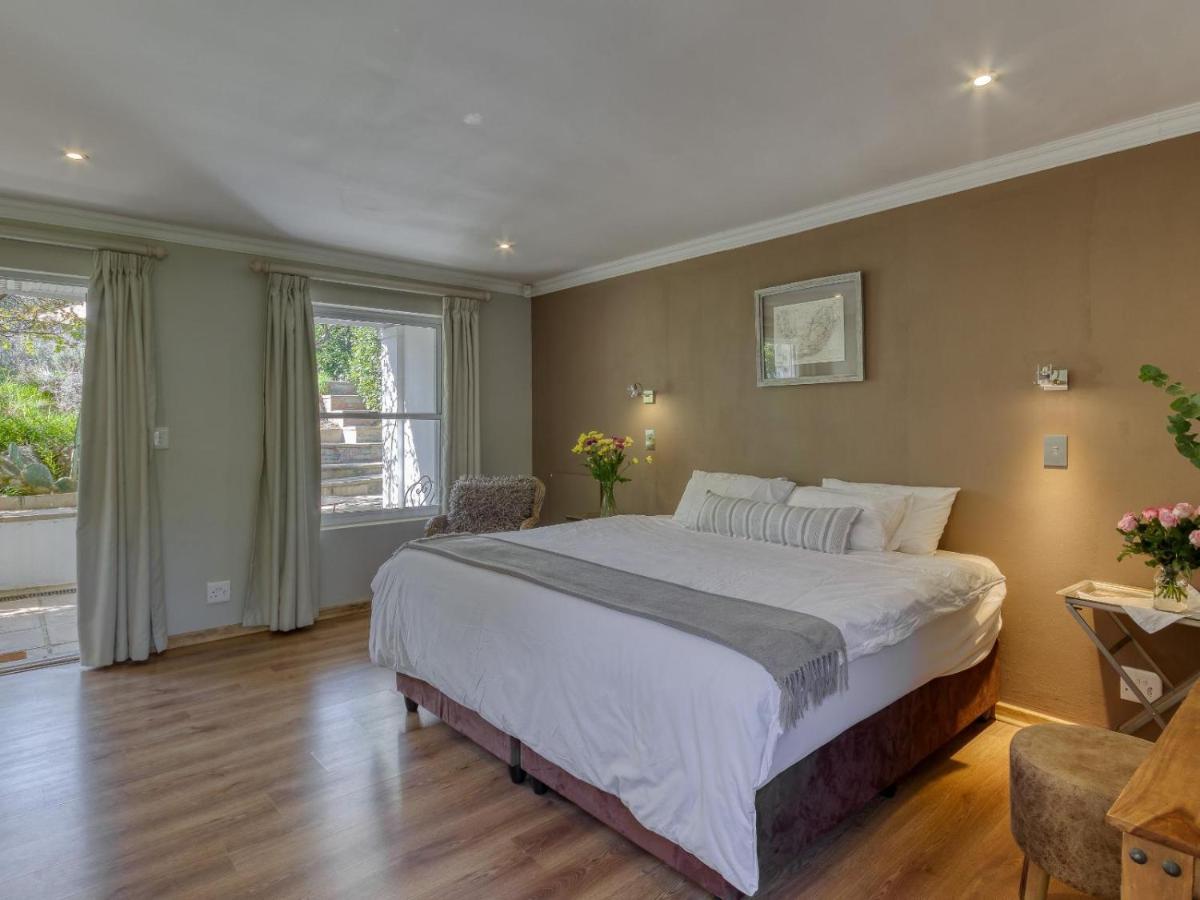 Explorer Guesthouse ซัมเมอร์เซ็ต เวสต์ ภายนอก รูปภาพ