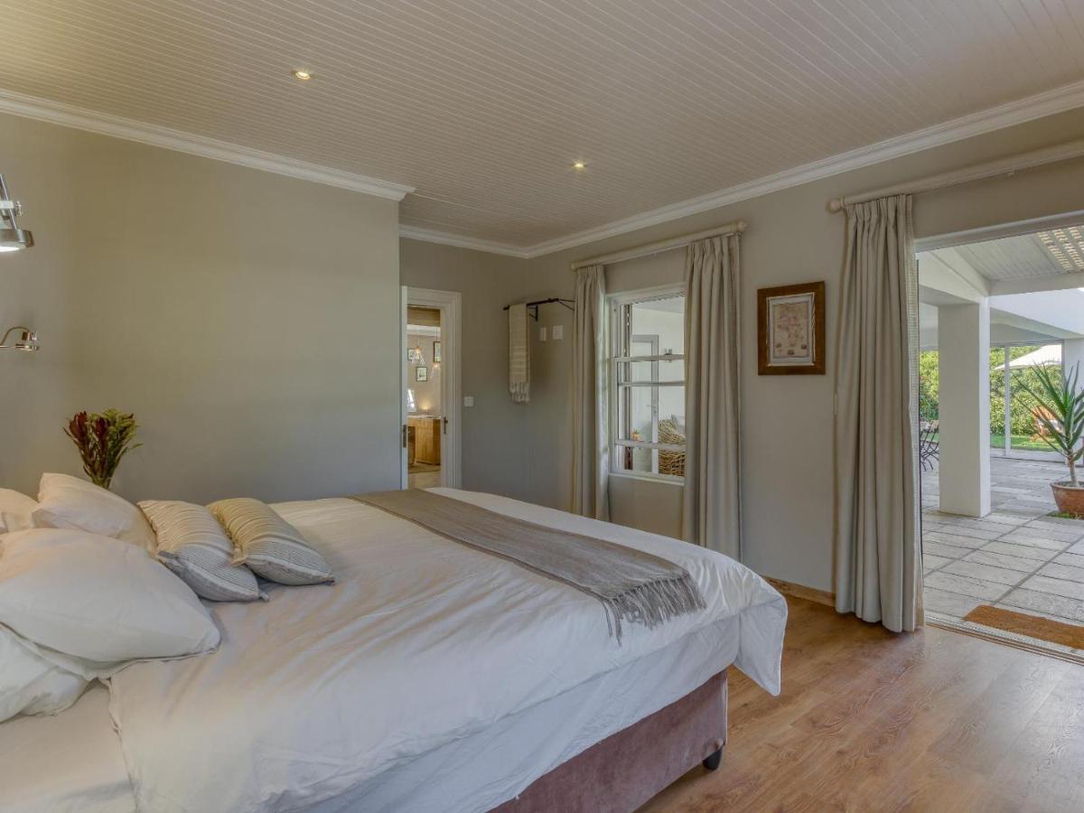 Explorer Guesthouse ซัมเมอร์เซ็ต เวสต์ ภายนอก รูปภาพ